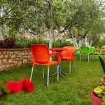 Arja Cozy House *