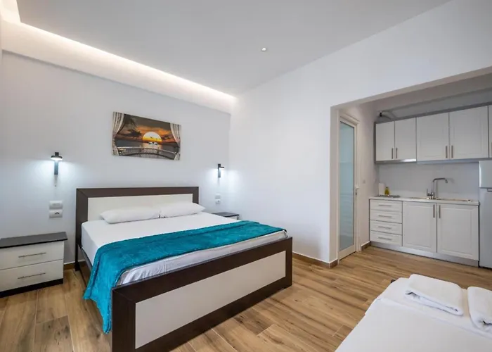 Picasso Cozy House Appartamento Ksamil