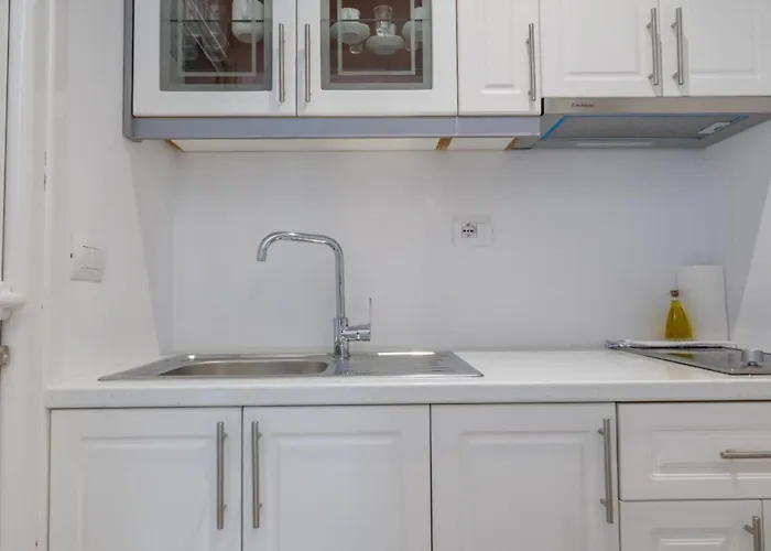 Picasso Cozy House * Ksamil