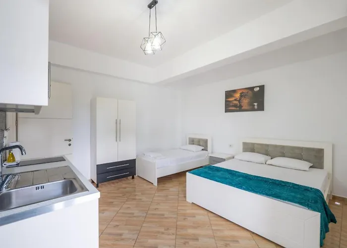 Picasso Cozy House Apartment