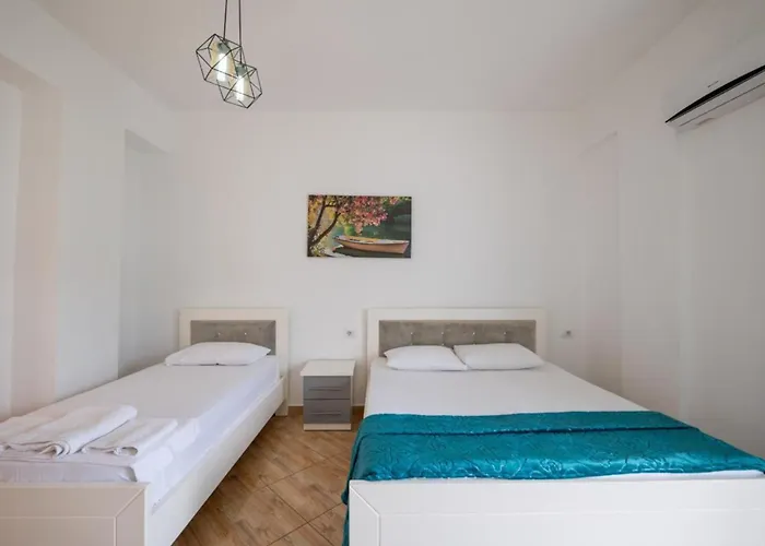 Picasso Cozy House * Ksamil