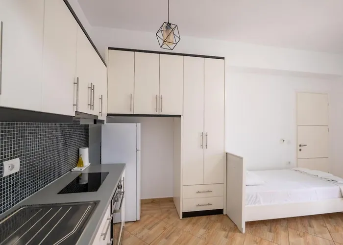 Picasso Cozy House Apartment Ksamil